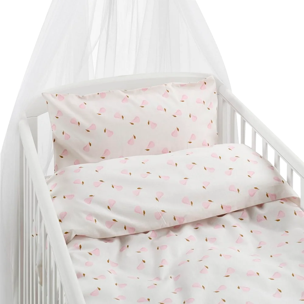 Dynebetrekk-sett til barneseng Päron – Rosa – Barnerom | m v:1827454 Dynebetrekk-sett til barneseng Päron – Rosa – Barnerom | m v:1827454