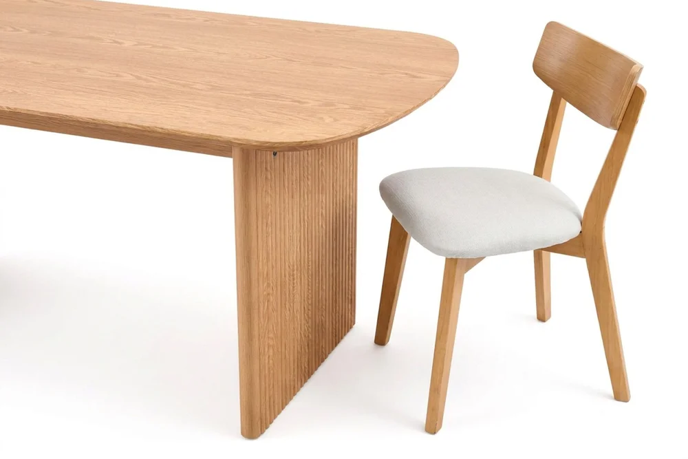 Alma spisegruppe 180 cm rektangulær i eik med 6 Amelia spisestoler med pute v:5247592