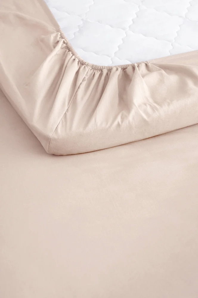 Dra på-laken Heaven i bomull – Beige – Tekstiler | m v:6429063