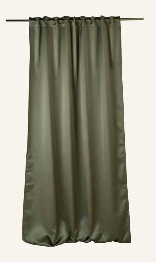 Gardin mørk grønn – 135×240 cm v:7594598 Gardin mørk grønn – 135×240 cm v:7594598