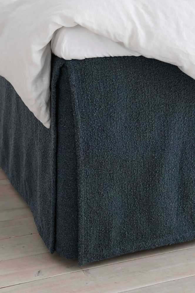 Sengekappe Altro i bouclé, høyde 60 cm – Blå – Tekstiler | m v:5034566 Sengekappe Altro i bouclé, høyde 60 cm – Blå – Tekstiler | m v:5034566