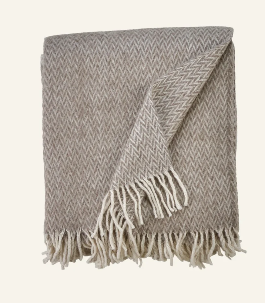 Ullpledd taupe – 190×200 cm v:521760 Ullpledd taupe – 190×200 cm v:521760