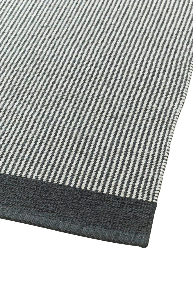 Teppe Stripe 60×90 cm – Grå – Tepper | m v:3285399 Teppe Stripe 60×90 cm – Grå – Tepper | m v:3285399