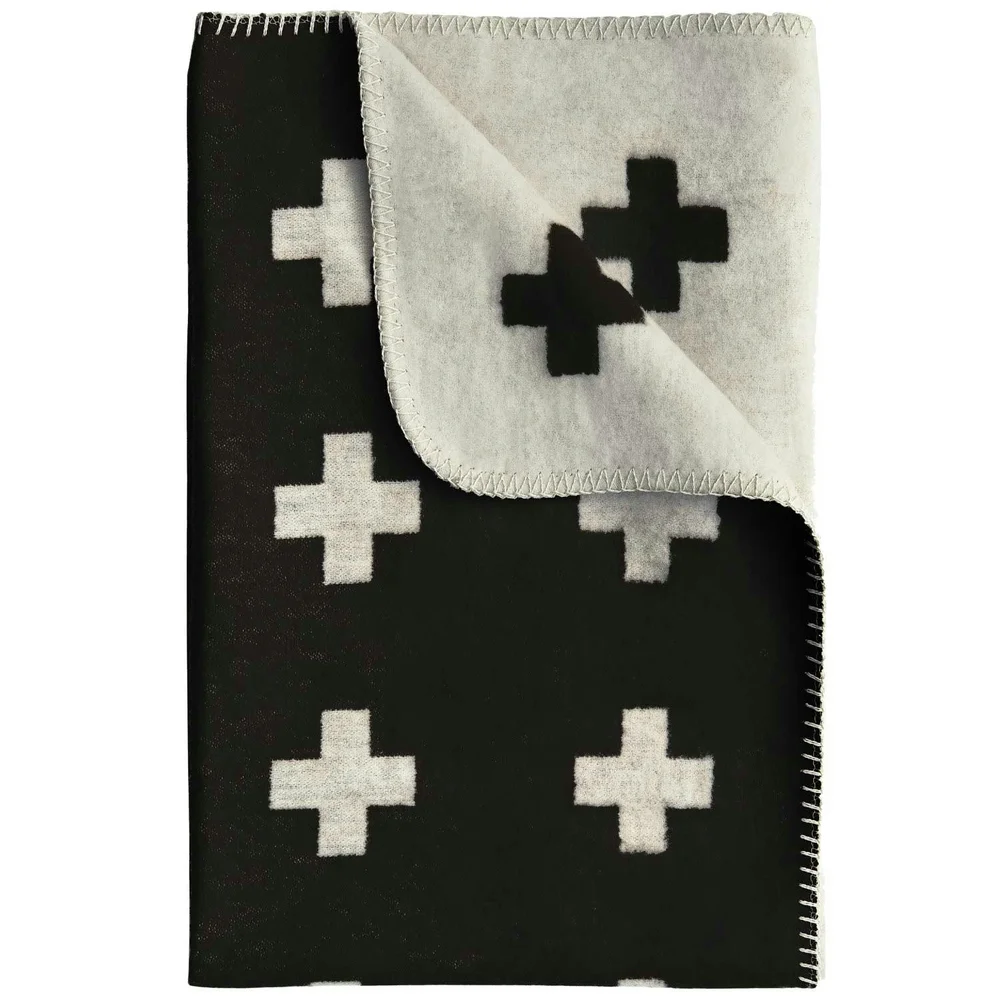 Cross Pledd 150×240 cm, Sort v:8492820 Cross Pledd 150×240 cm, Sort v:8492820