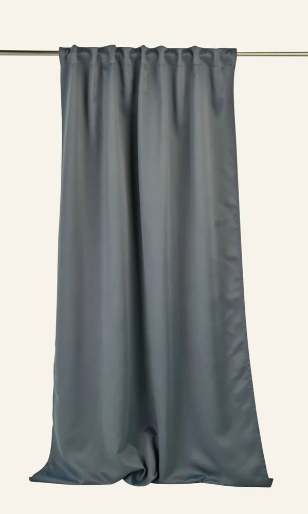 Lysdempende gardin gråblå – 140×220 cm v:8223373 Lysdempende gardin gråblå – 140×220 cm v:8223373