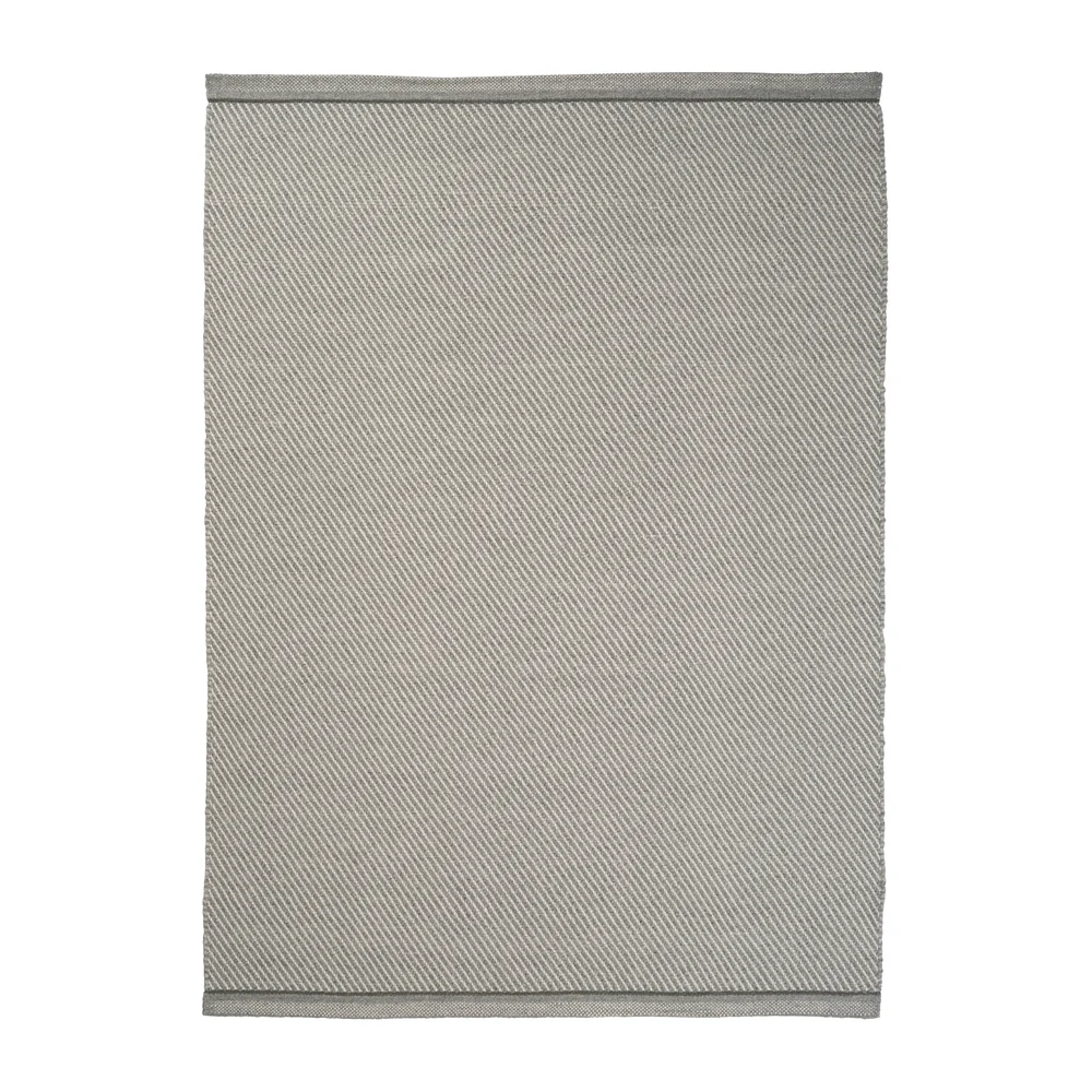 Dawn Light ullteppe 140 x 200 cm v:4645048 Dawn Light ullteppe 140 x 200 cm v:4645048